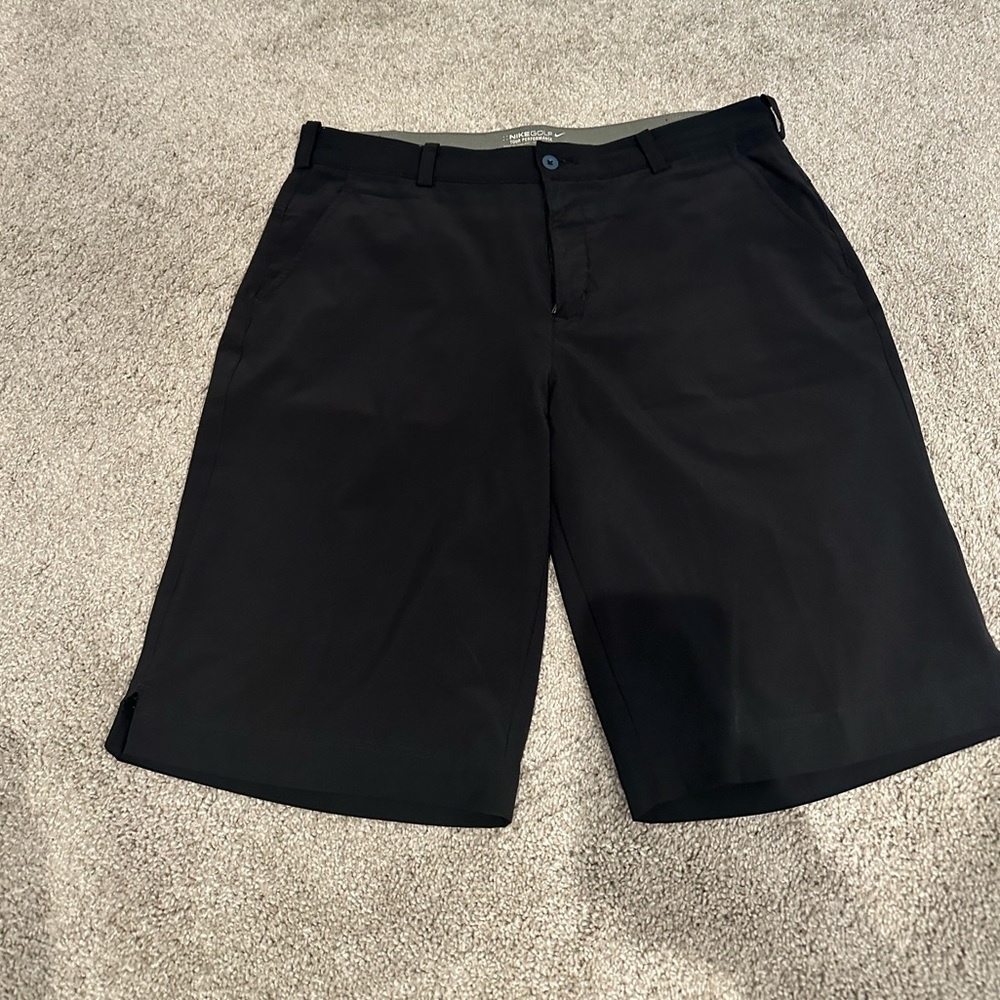 Nike Dry Fit Golf Shorts, Size 33